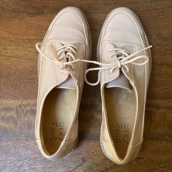 NATURALIZER Emme Casual Patent Oxford Shoes Size 9M - Picture 6 of 10